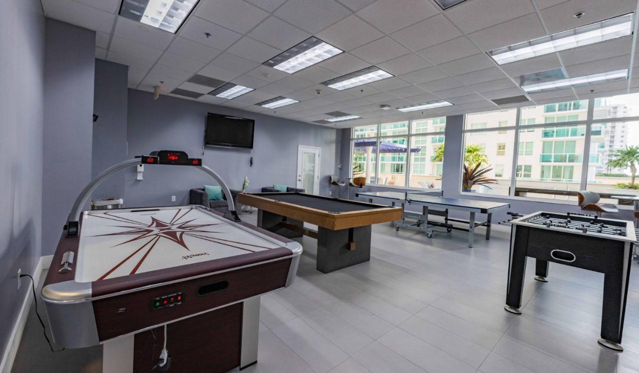 Studios In Brickell With Pool, Gym, Free Parking And Game Room Miami Buitenkant foto