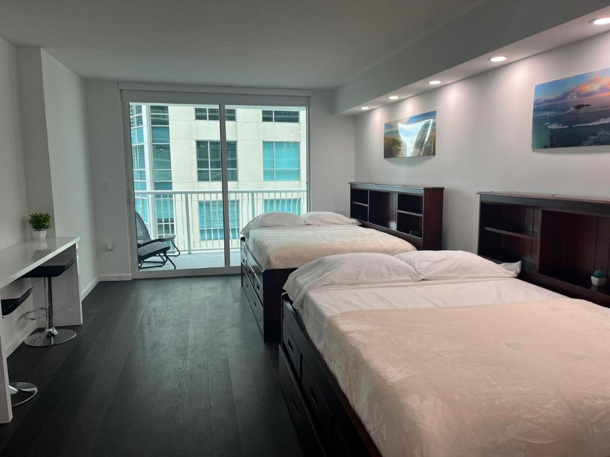 Studios In Brickell With Pool, Gym, Free Parking And Game Room Miami Buitenkant foto