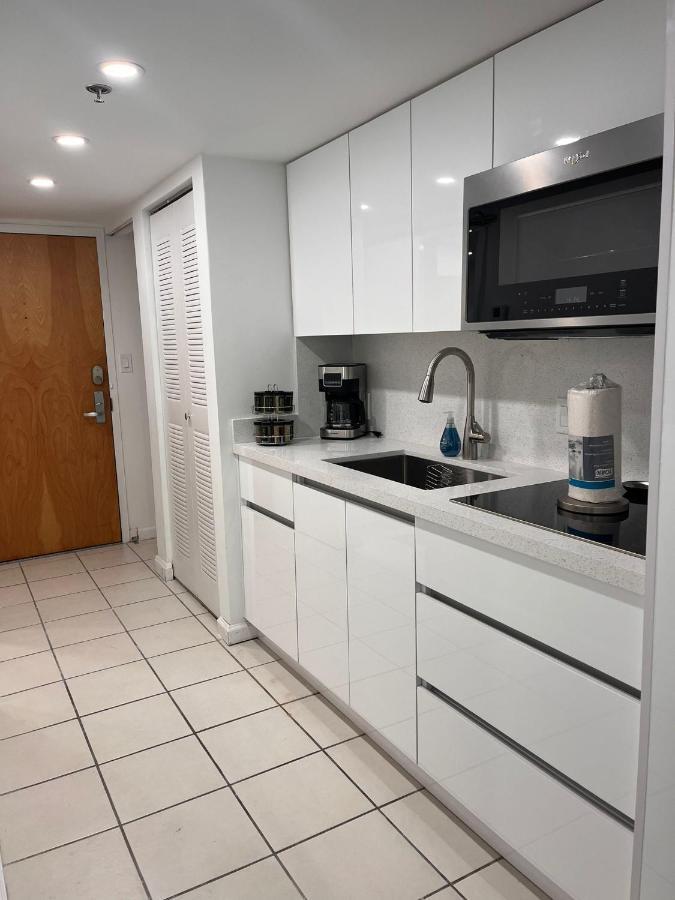 Studios In Brickell With Pool, Gym, Free Parking And Game Room Miami Buitenkant foto
