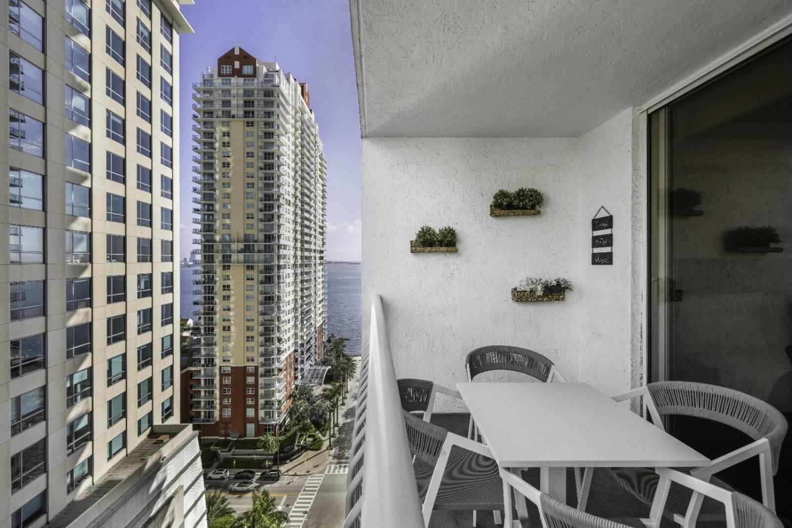 Studios In Brickell With Pool, Gym, Free Parking And Game Room Miami Kamer foto